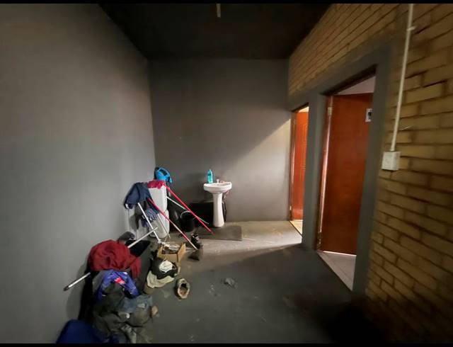 INDUSTRIAL PROPERTY TO RENT IN SUNDERLAND RIDGE